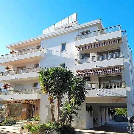 Restaurant Brasilia מלון קאן סור מר