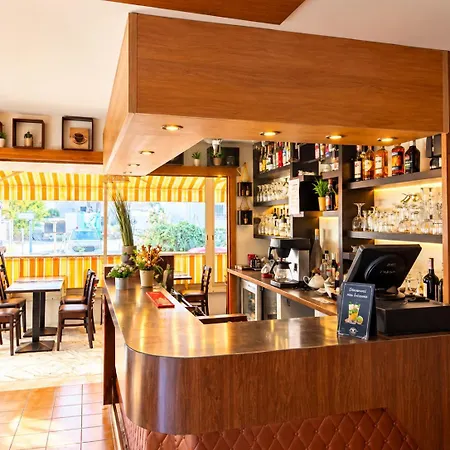 Hotel Restaurant Brasilia 3*